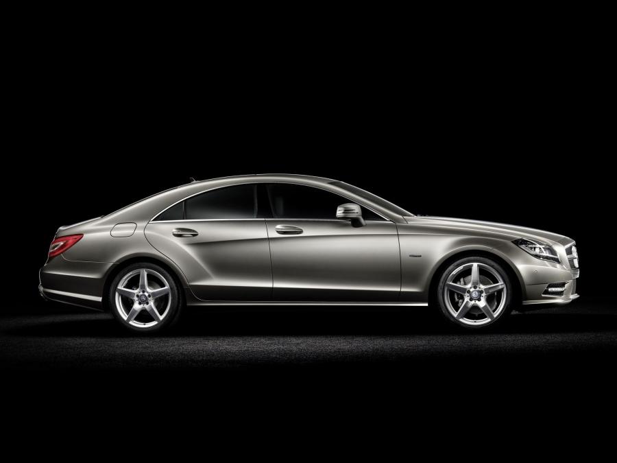  Mercedes-Benz CLS350 AMG Sports Package 2010 года  (фото 22 из 28)